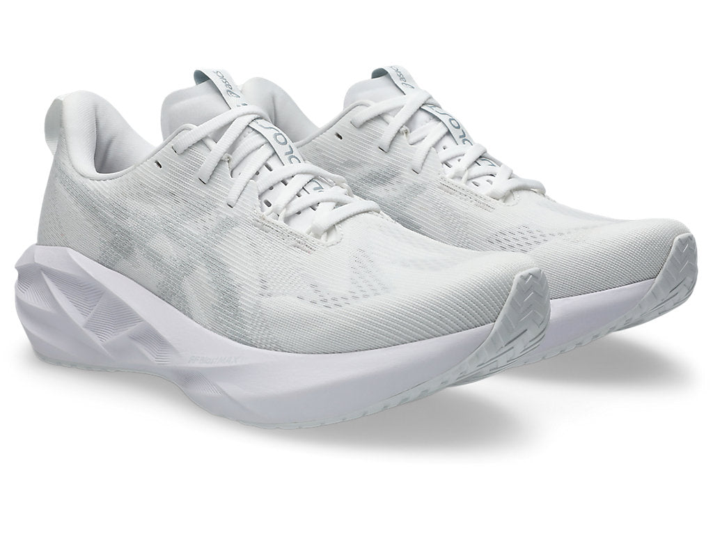 ASICS Mens Novablast 5 Running Shoes