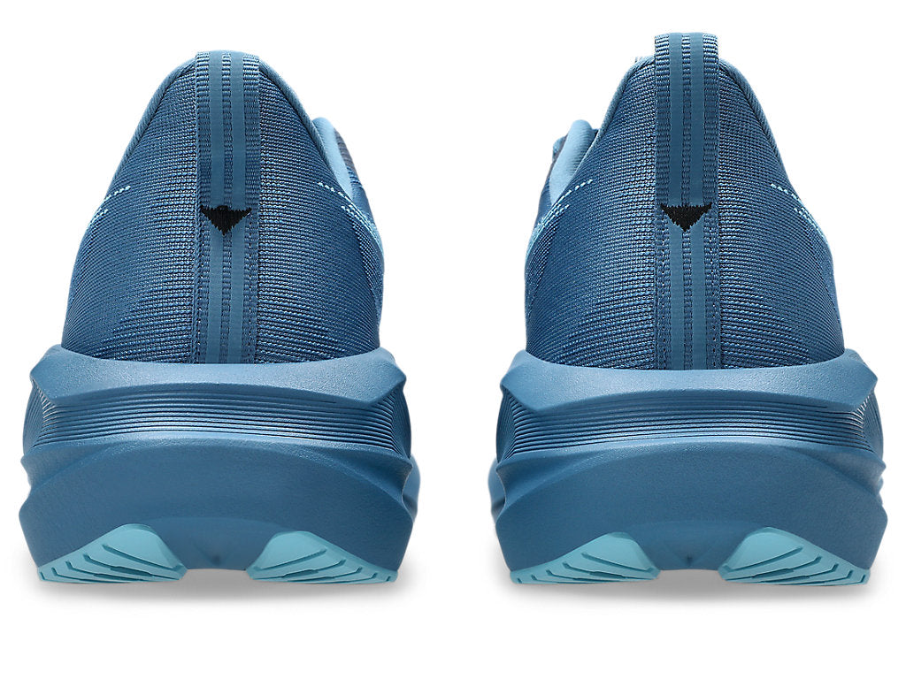 ASICS Women Novablast 5 Running Shoes
