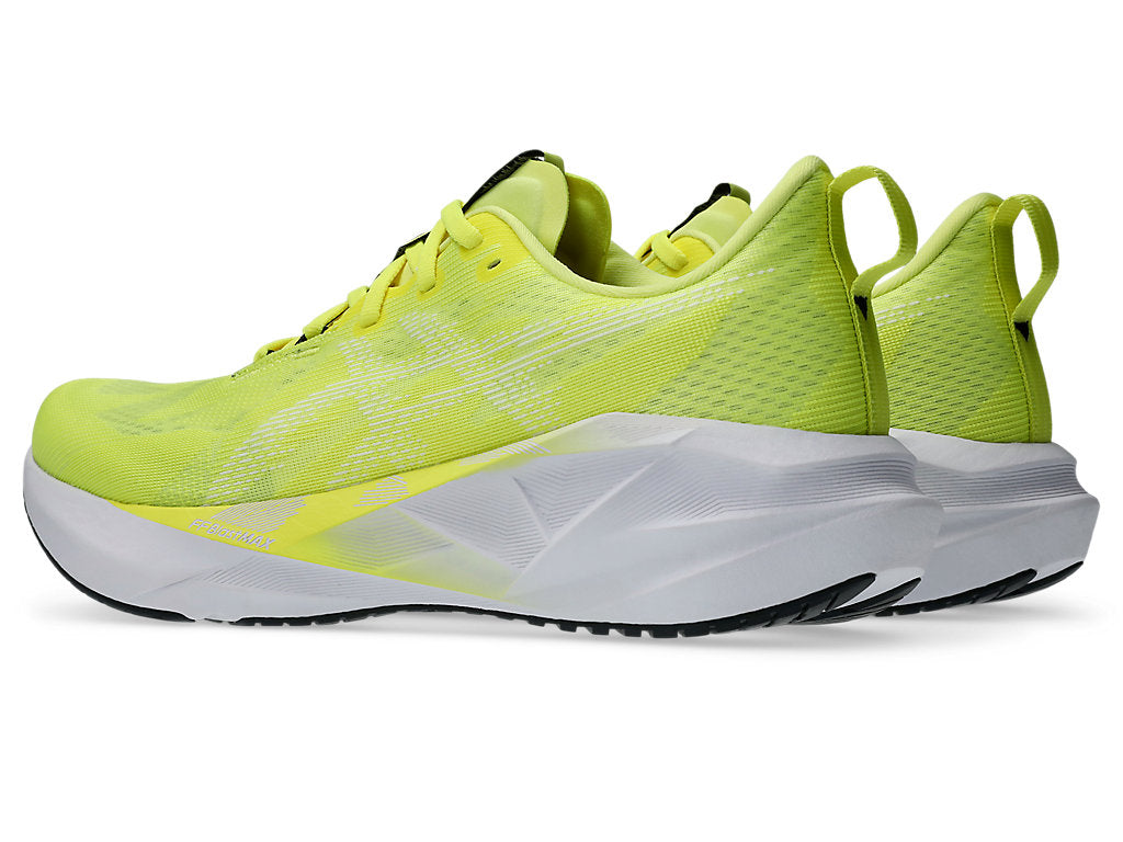 ASICS Mens Novablast 5 Running Shoes