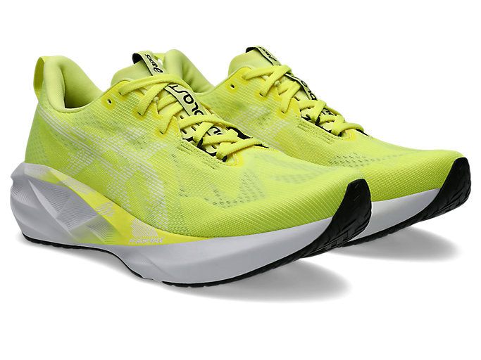 ASICS Mens Novablast 5 Running Shoes