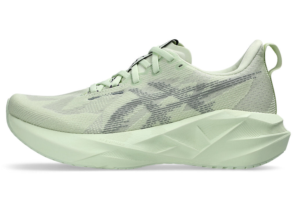 Women Novablast 5 Running Shoes