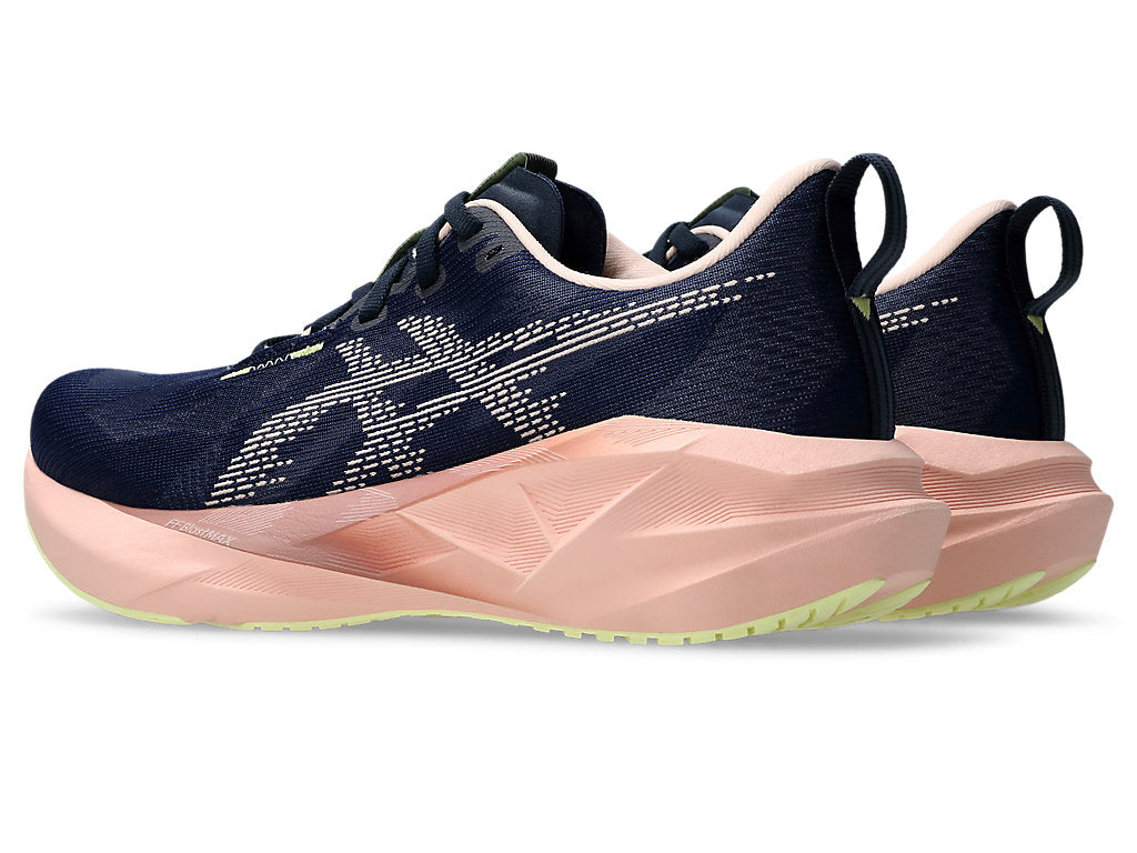 Women Novablast 5 Running Shoes