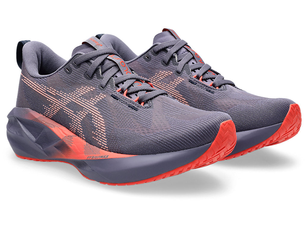 Women Novablast 5 Running Shoes