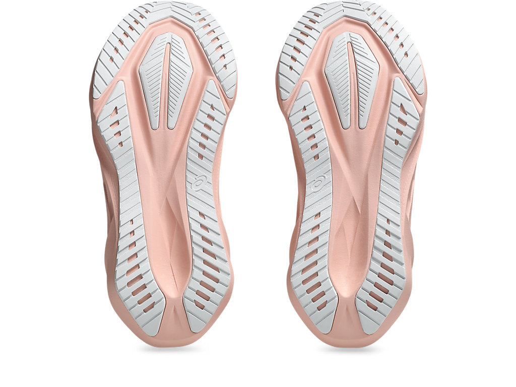 ASICS Women Novablast 5 Running Shoes