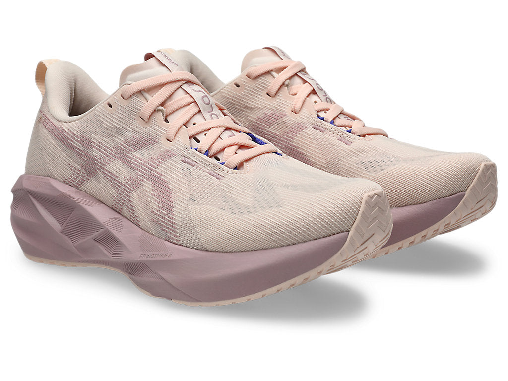 ASICS Women Novablast 5 Running Shoes